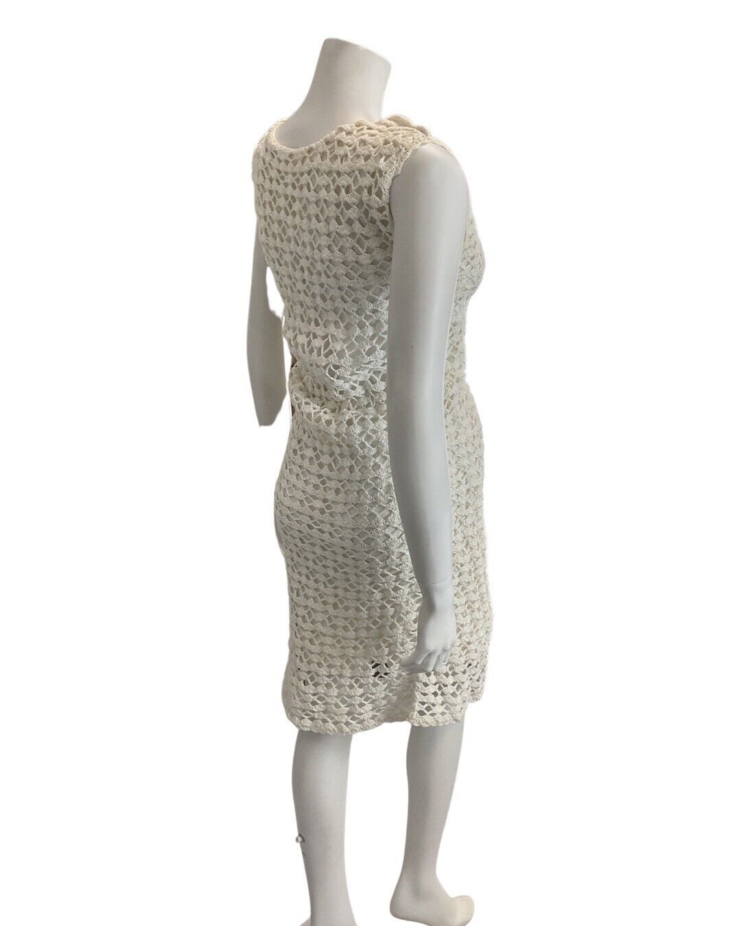 VINTAGE 60s 70s WHITE CROCHET KNITTED SLEEVELESS MOD SUMMER DRESS 10 12