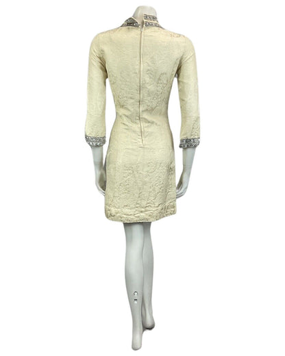 VINTAGE 60s 70s BEIGE SILVER TEXTURED MOD MINI PARTY CHRISTMAS EVENING DRESS 8