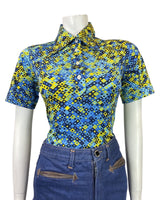 VINTAGE 60s 70s BLUE YELLOW GEOMETRIC SQUARE DOTTY MOD DAGGER SHIRT 14 16