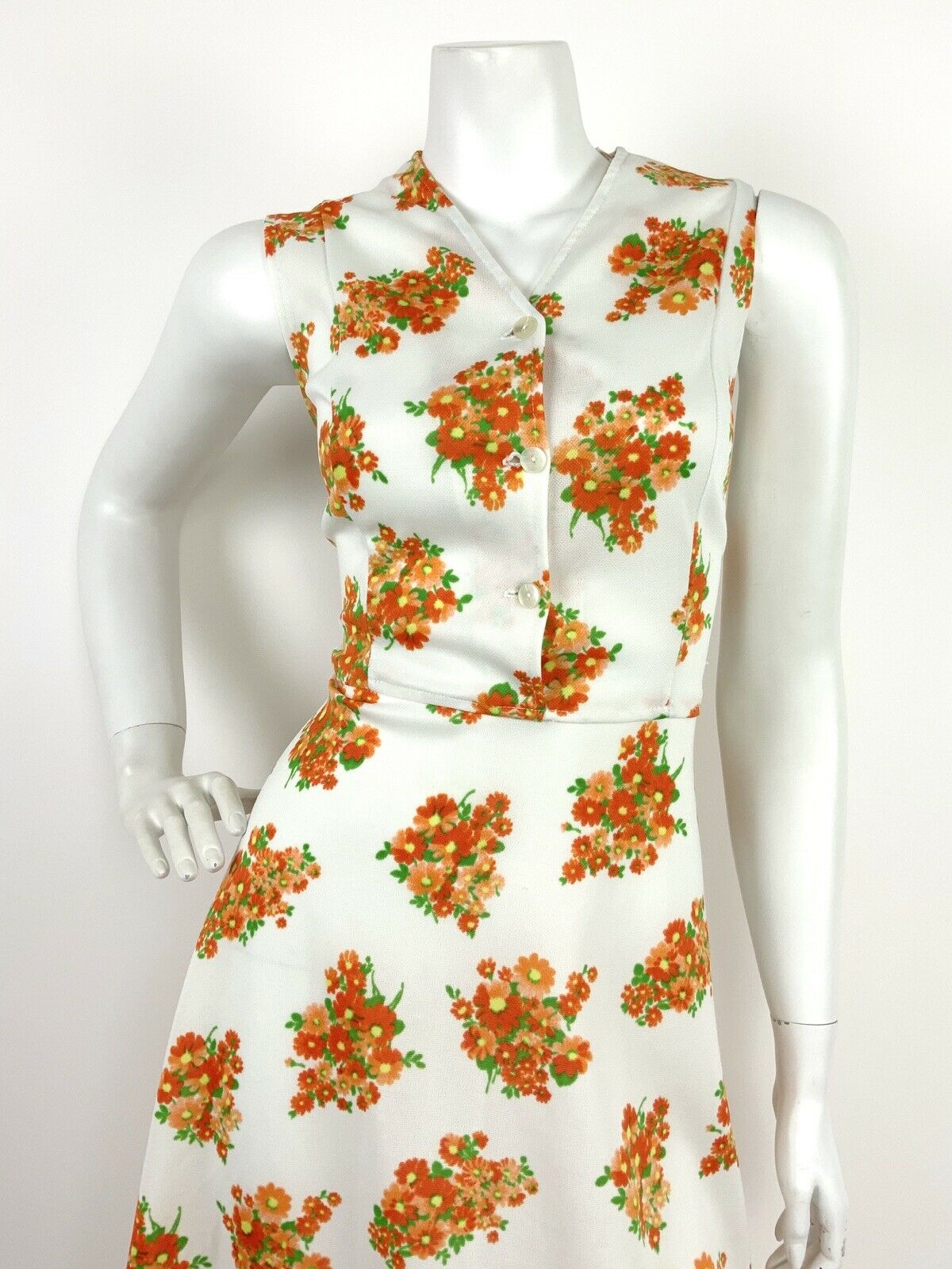 VINTAGE 60s 70s WHITE ORANGE YELLOW RED FLORAL SWING DRESS 10