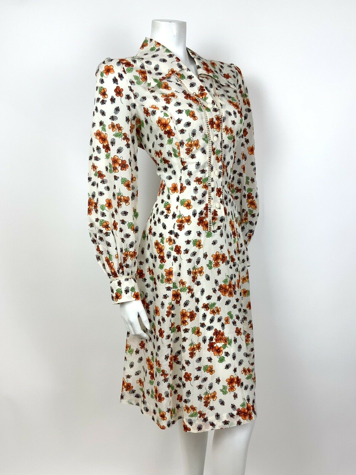 VINTAGE 60s 70s WHITE ORANGE GREEN FLORAL BEETLE DAGGER SHIRT DRESS 14 16