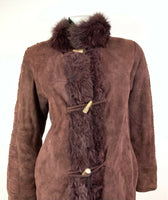 VTG 60s 70s MAHOGANY RED BROWN SUEDE LEATHER SHEARLING BOHO TOGGLE COAT 10 12