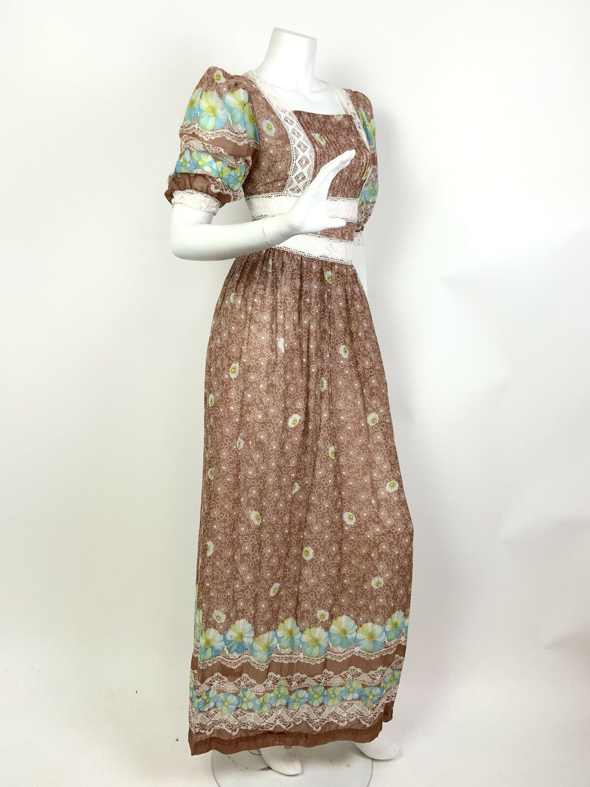 VTG 60s 70s BROWN WHITE BLUE FLORAL DOTTY LACE BOHO FOLK PRAIRIE MAXI DRESS 8