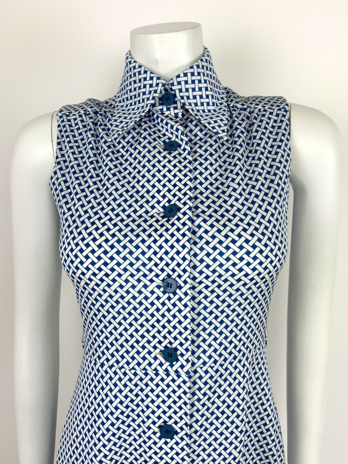 VTG 60s 70s MOD BLUE WHITE BASKET WEAVE OP-ART DAGGER COLLAR SHIRT DRESS 8 10