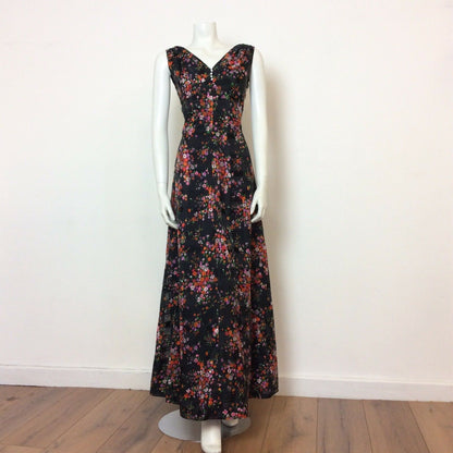 VINTAGE 1970s SLEEVELESS BLACK DITSY FLORAL MAXI DRESS DIAMANTE BUTTONS 8 10