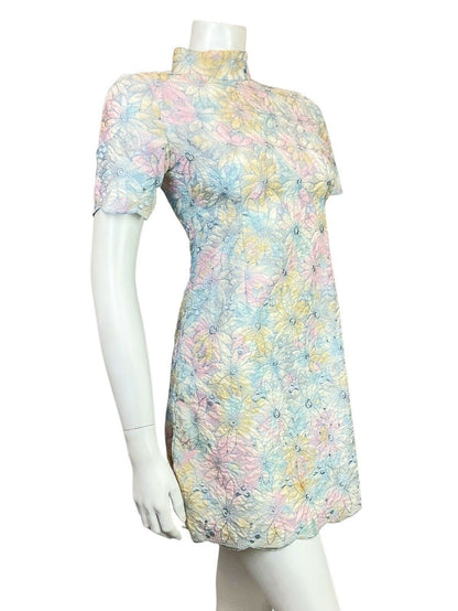 VINTAGE 60s 70s PASTEL BLUE PINK YELLOW FLORAL EMBROIDERED MOD MINI DRESS 6 8