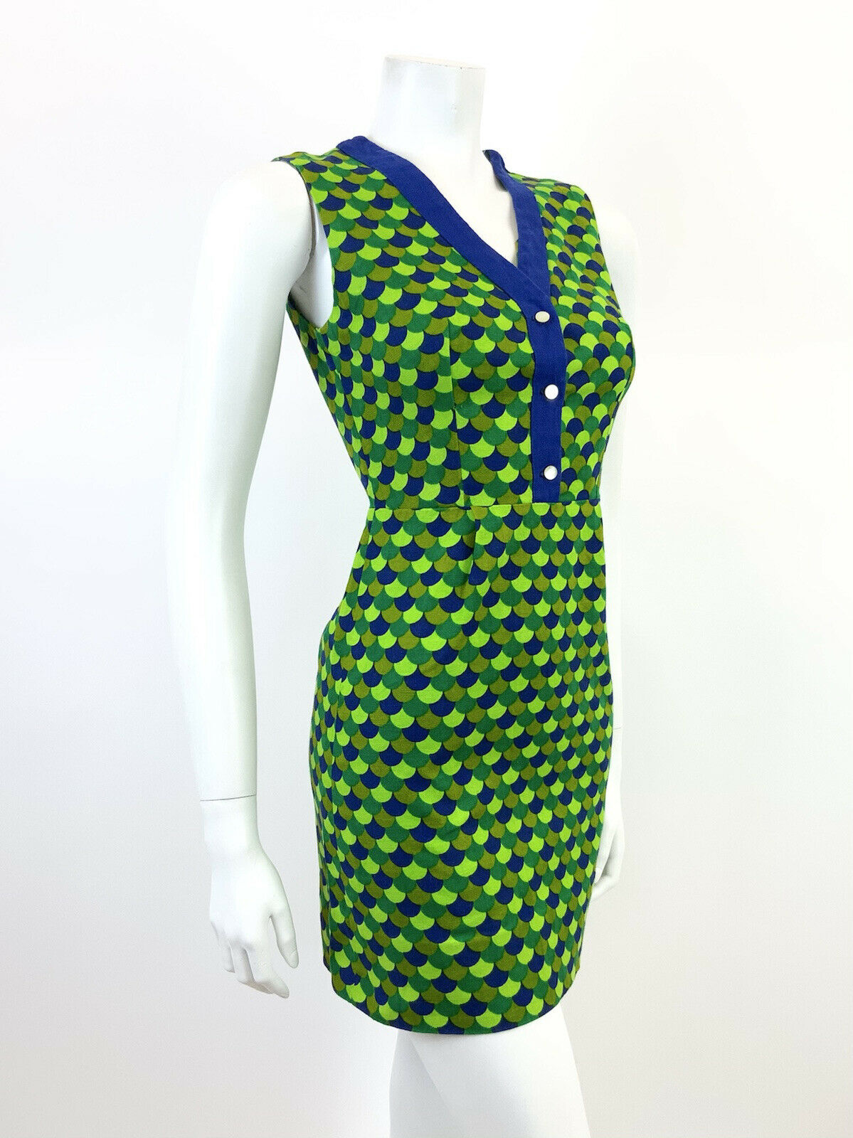 VINTAGE 60s 70s LIME FOREST GREEN BLUE SCALES MOD SLEEVELESS MINI DRESS 8