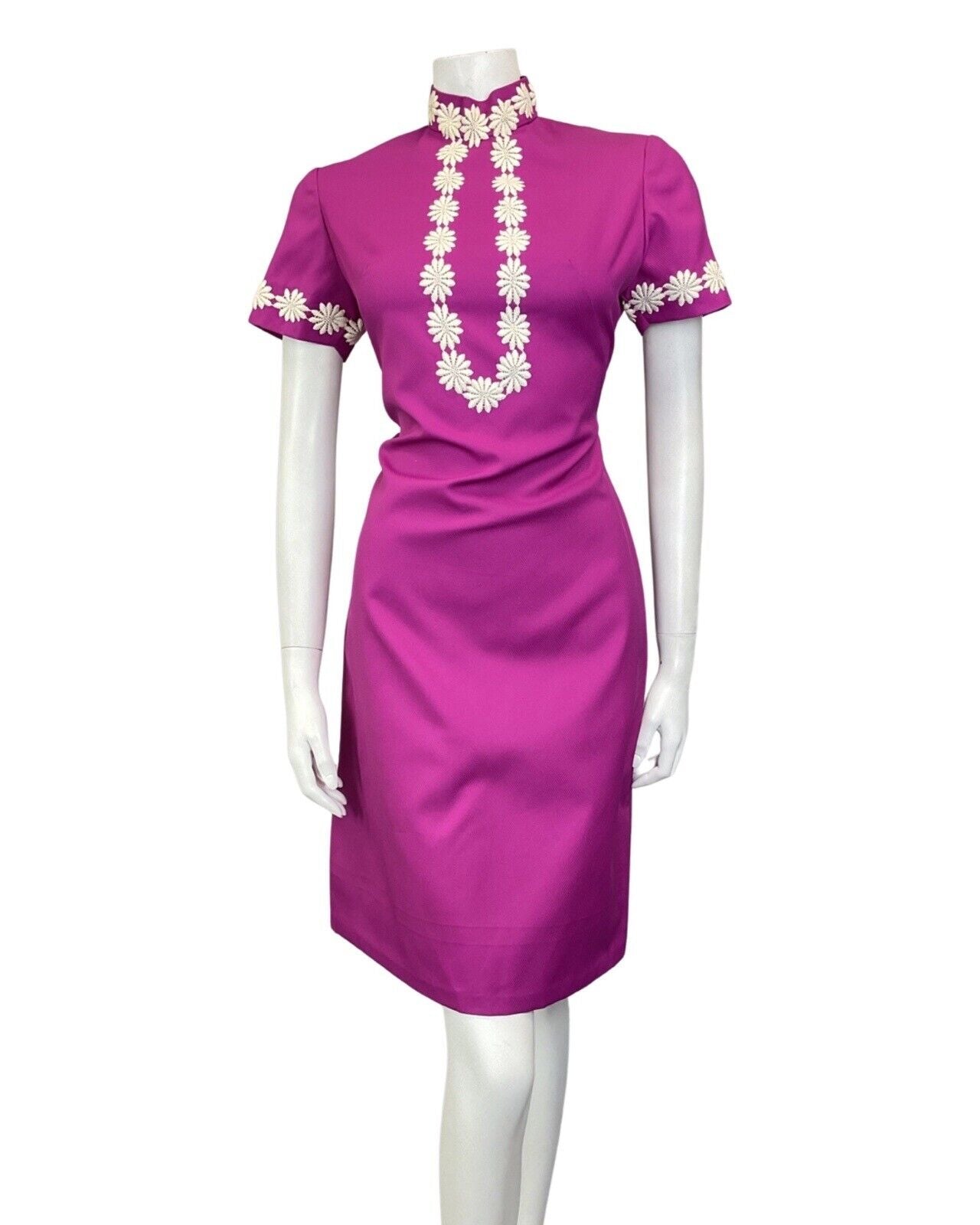 VINTAGE 60s 70s BRIGHT PURPLE WHITE DAISY FLOWER MOD FITTED DRESS 10 12
