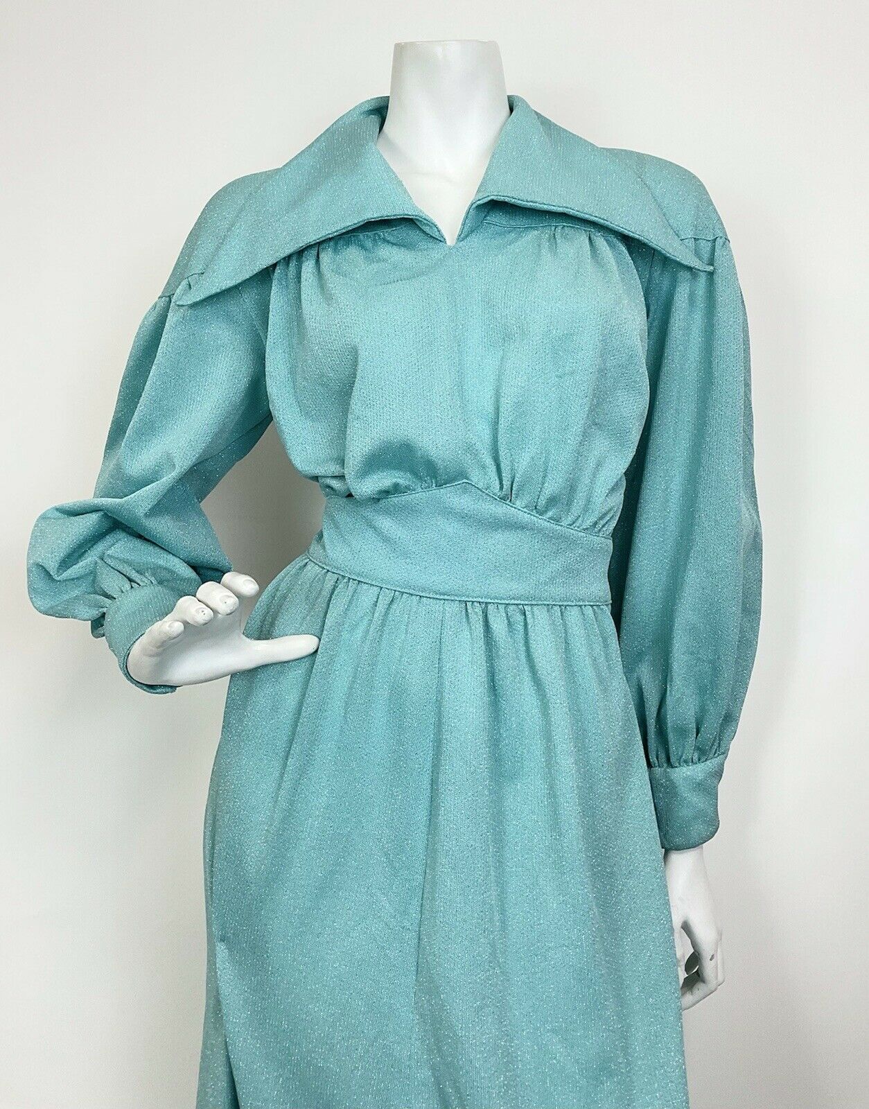 VTG 60s 70s BABY BLUE LUREX GLITTERY MOD STUDIO 54 DAGGER SHIRT MAXI DRESS 10