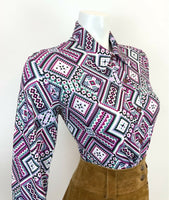 VINTAGE 60s 70s PURPLE WHITE GREEN BLACK GEOMETRIC AZTEC MOD DAGGER SHIRT 14 16