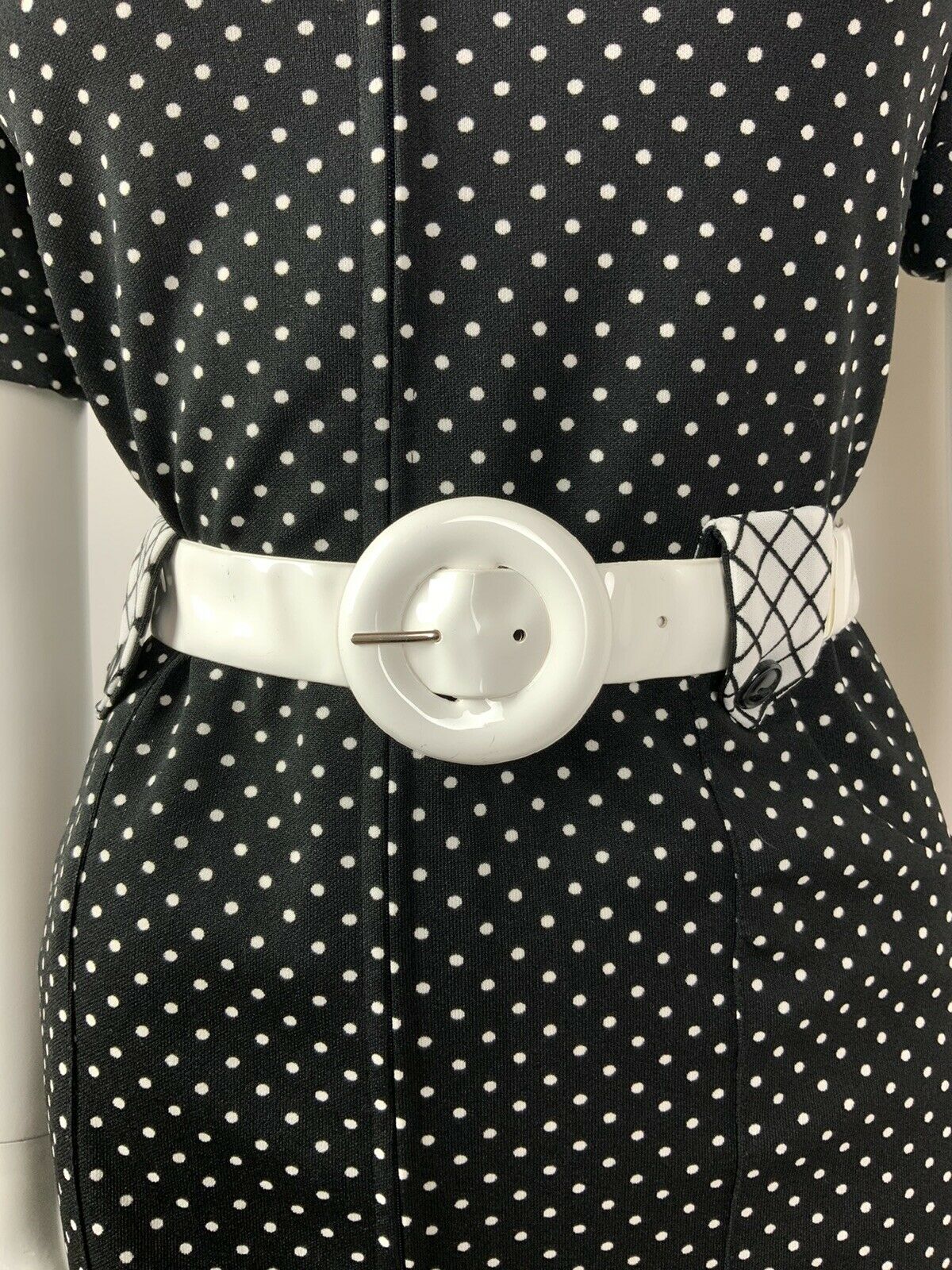 VINTAGE 60s 70s BLACK WHITE POLKA-DOT MOD BELTED MIDI WIGGLE DRESS 10 12