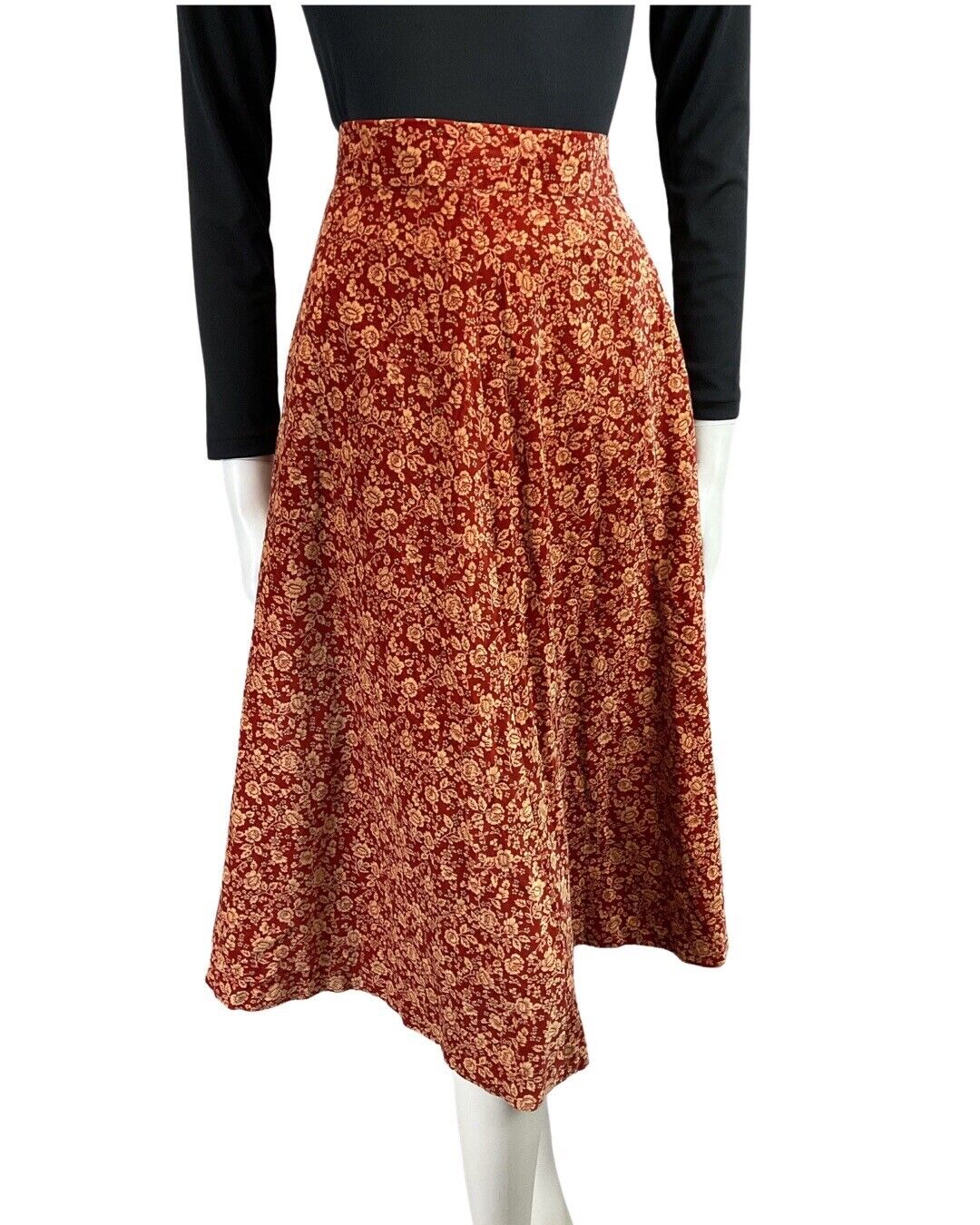 VINTAGE 60s 70s RED CREAM DITSY FLORAL BOHO FOLK VELVET KNEE-LENGTH SKIRT 10 12