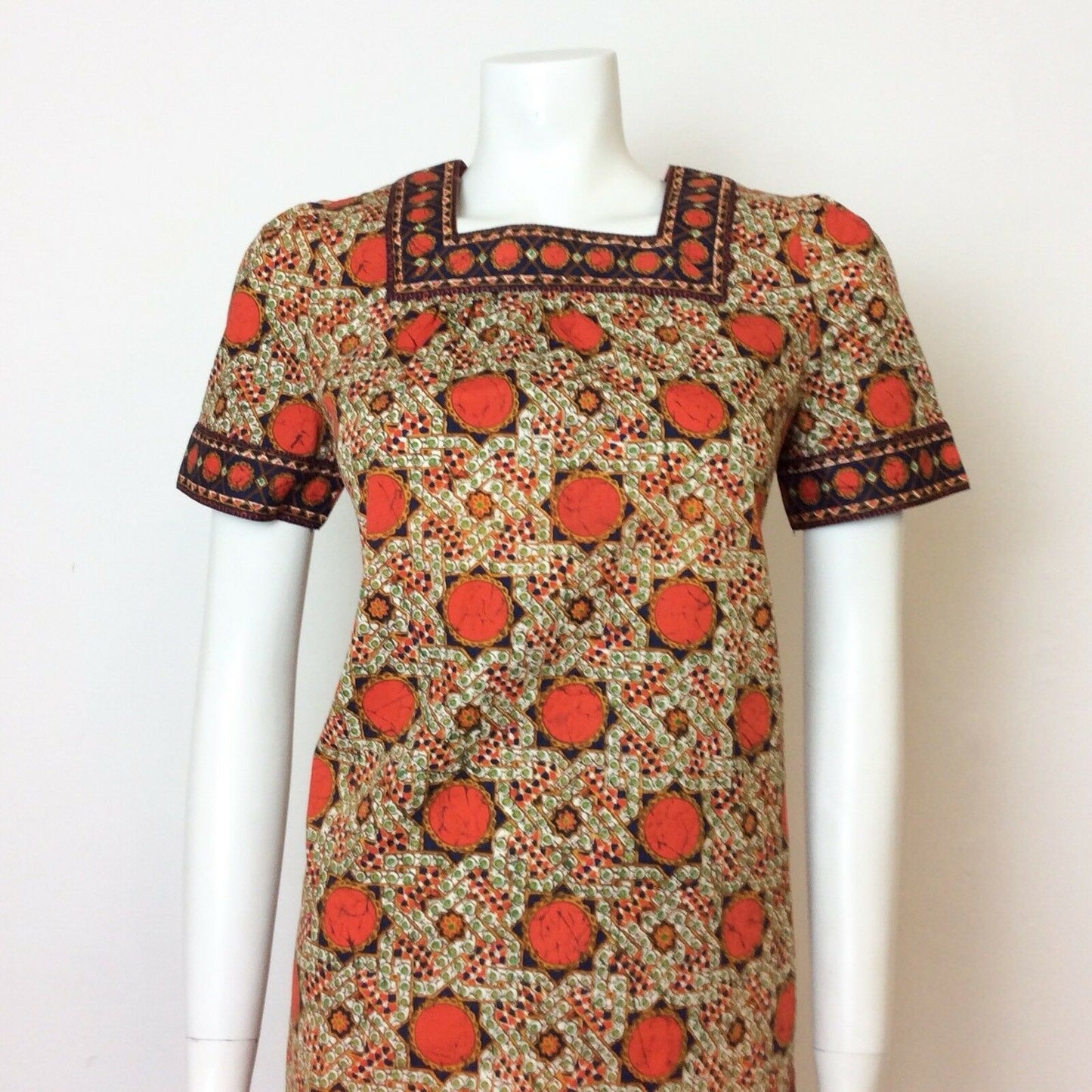 VTG 60S 70S ORANGE ETHNIC PSYCHEDELIC BATIK PRINT COTTON MINI DRESS 8 10