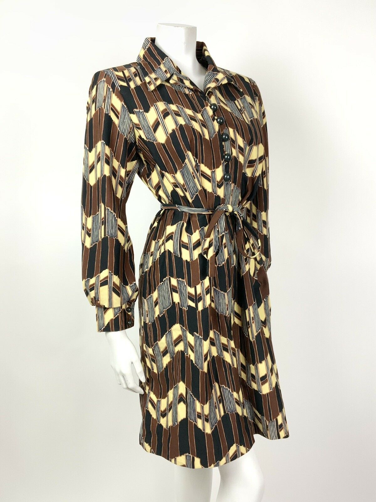 VINTAGE 60s 70s BROWN YELLOW BLACK ZIG-ZAG GEOMETROC BELTED SHIRT DRESS 12 14 16