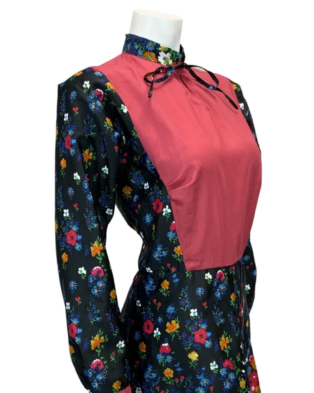 VINTAGE 60s 70s BLACK BURGUNDY BLUE ORANGE FLORAL PRINT FOLK BIB DRESS 12