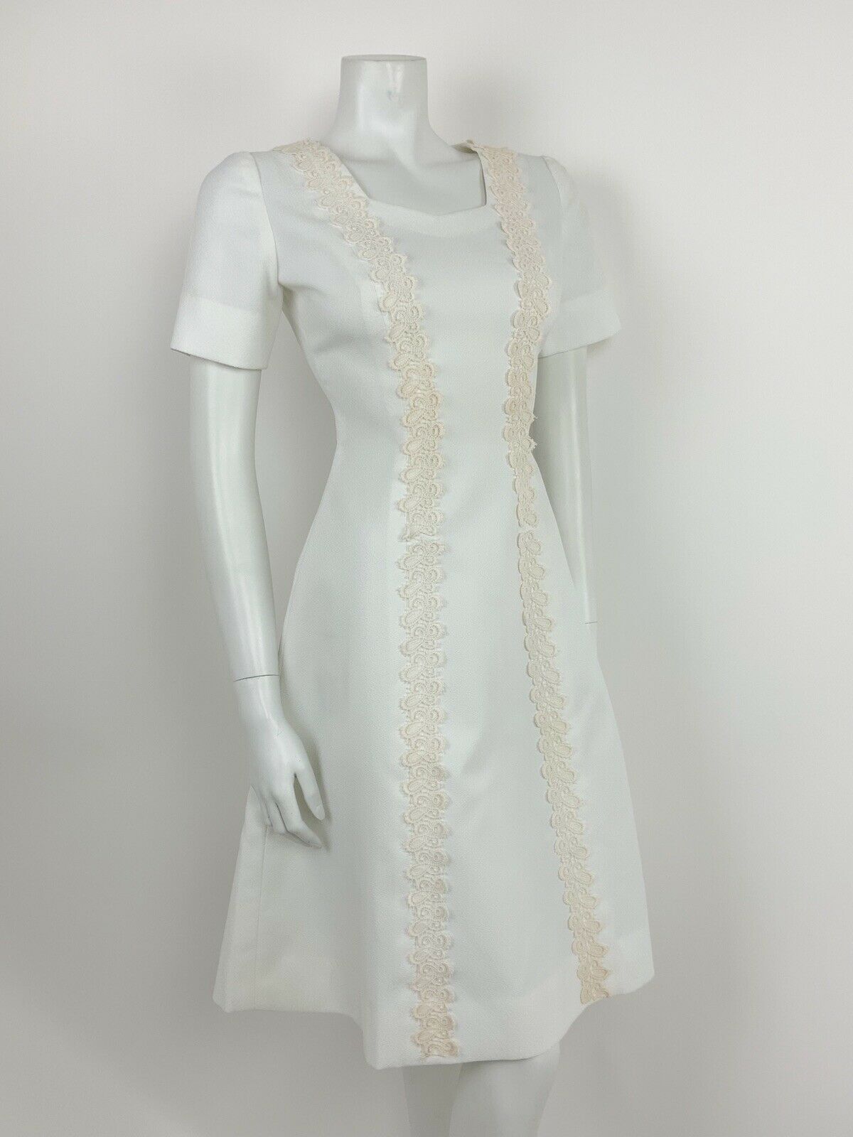 VINTAGE 60s 70s WHITE IVORY BRODERIE ANGLAISE LACE PRINCESS LINE DRESS 8 10