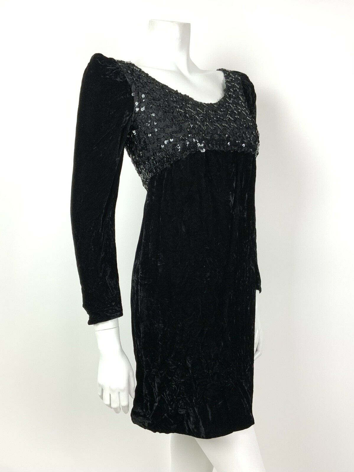 VINTAGE 60s 70s BLACK VELOUR SEQUIN EMPIRE LINE PARTY DISCO LBD MINI DRESS 6