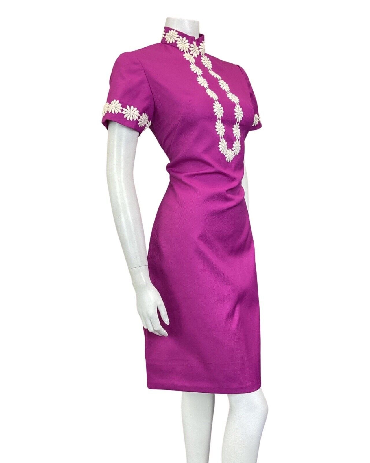 VINTAGE 60s 70s BRIGHT PURPLE WHITE DAISY FLOWER MOD FITTED DRESS 10 12