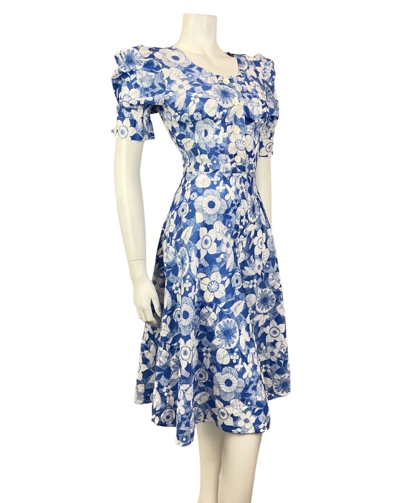 VINTAGE 60s 70s BLUE WHITE FLORAL PUFF SLEEVE SWING DRESS 8