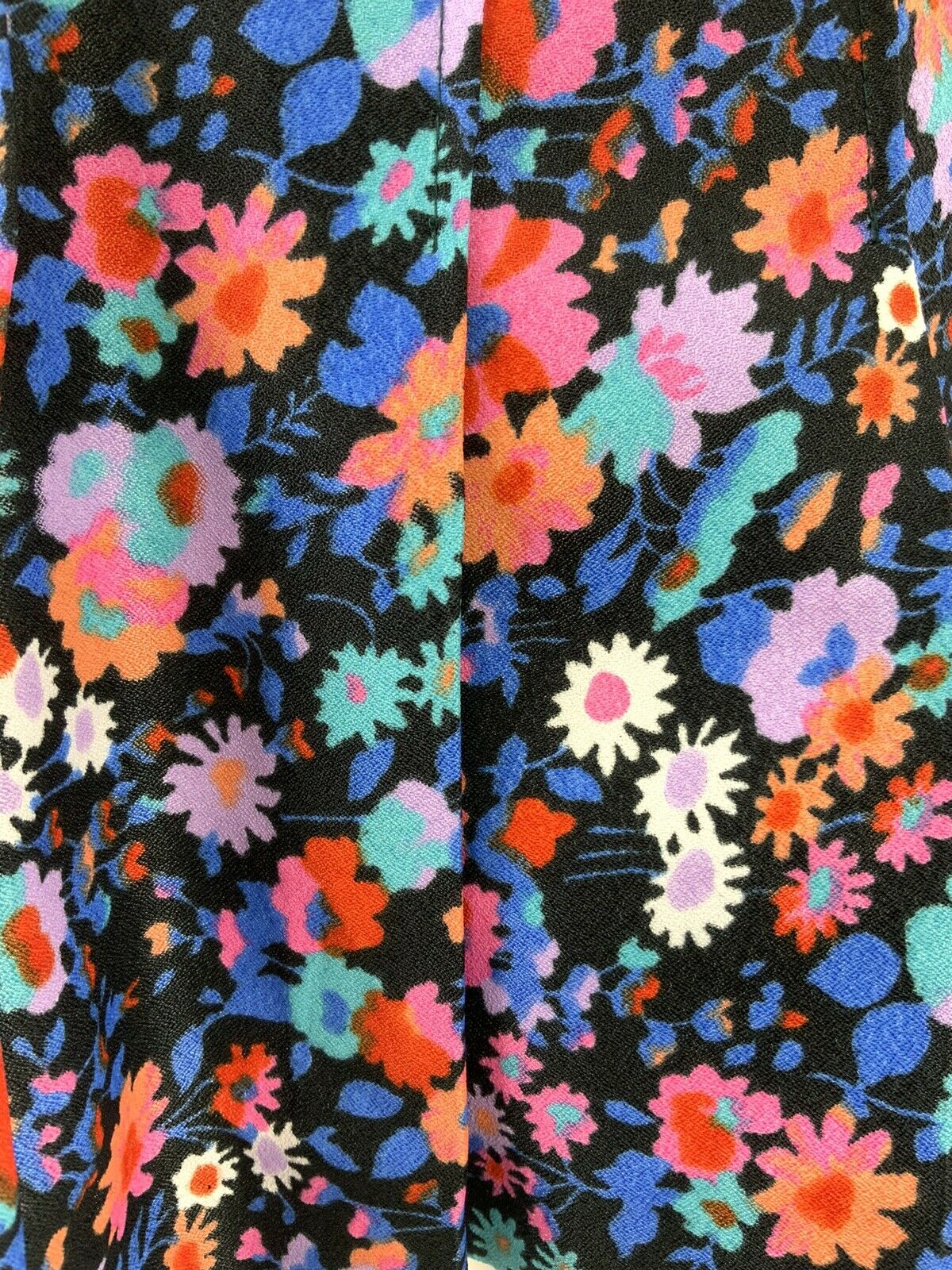 VINTAGE 60s 70s BLACK BLUE PURPLE PINK RED FLORAL KICK PLEAT SHORT SKIRT 6 8