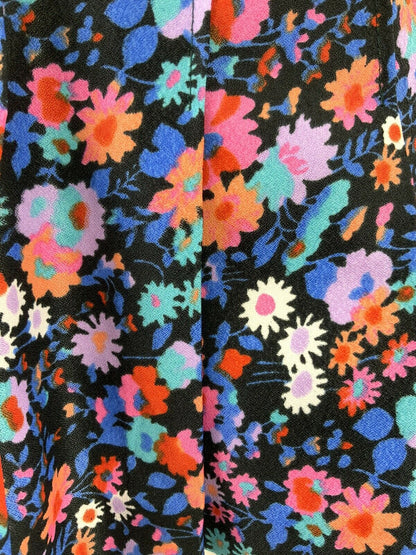 VINTAGE 60s 70s BLACK BLUE PURPLE PINK RED FLORAL KICK PLEAT SHORT SKIRT 6 8