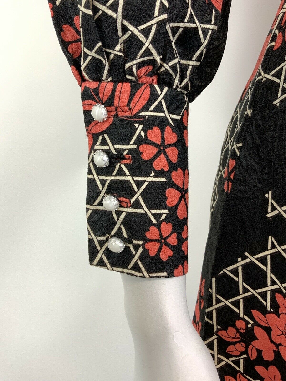 VTG 60s 70s BLACK WHITE PINK GEOMETRIC HONEYCOMB BLOSSOM MOD MINI DRESS 8 10