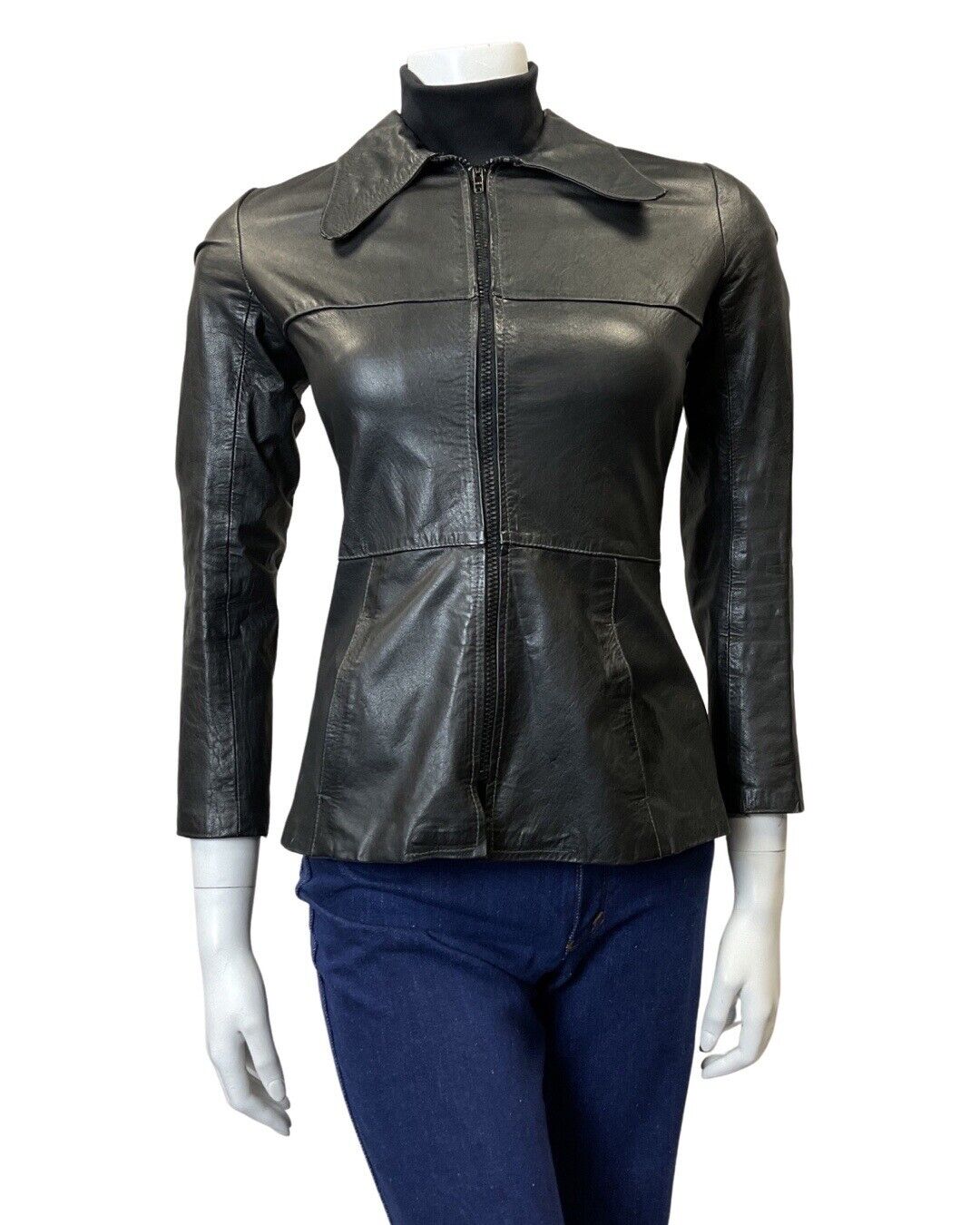 VINTAGE 60s 70s JET BLACK DAGGER COLLAR ZIP-UP MOD SHORT LEATHER JACKET 6 8