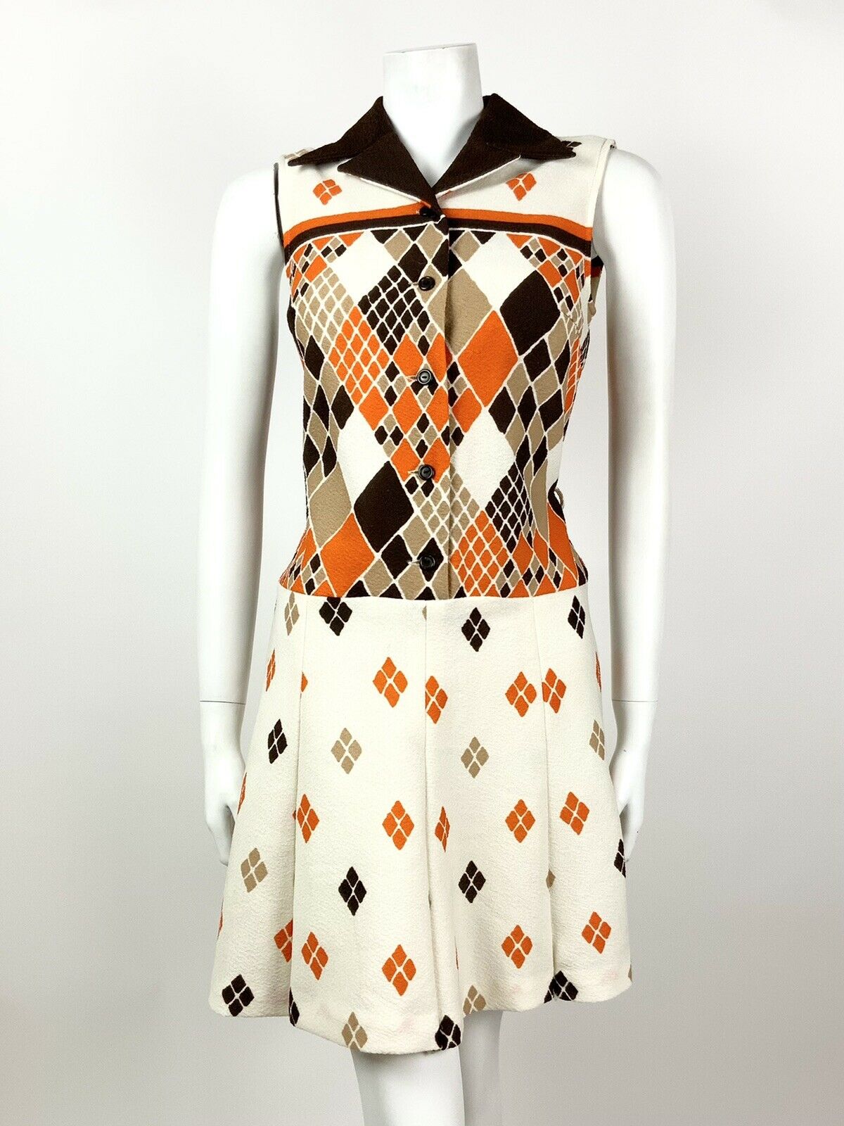 VINTAGE 60s 70s WHITE BROWN ORANGE DIAMOND PREPPY SLEEVELESS DRESS 8 10