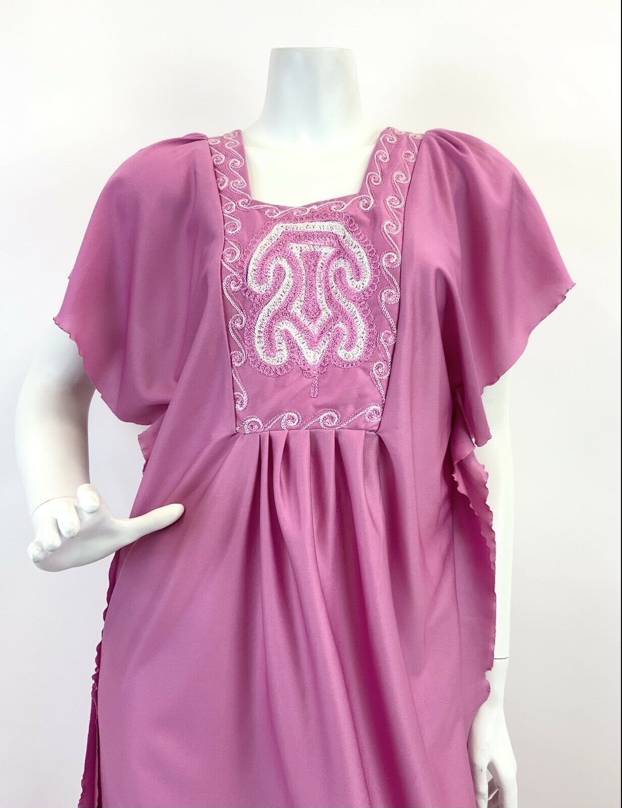 VINTAGE 60s 70s ROSE PINK WHITE EMBROIDERED BOHO FOLK KAFTAN MAXI DRESS 10 12