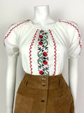 VTG 70s WHITE RED APPLE BLACK FLORAL EMBROIDERED PEASANT FOLK BLOUSE TOP 10 12