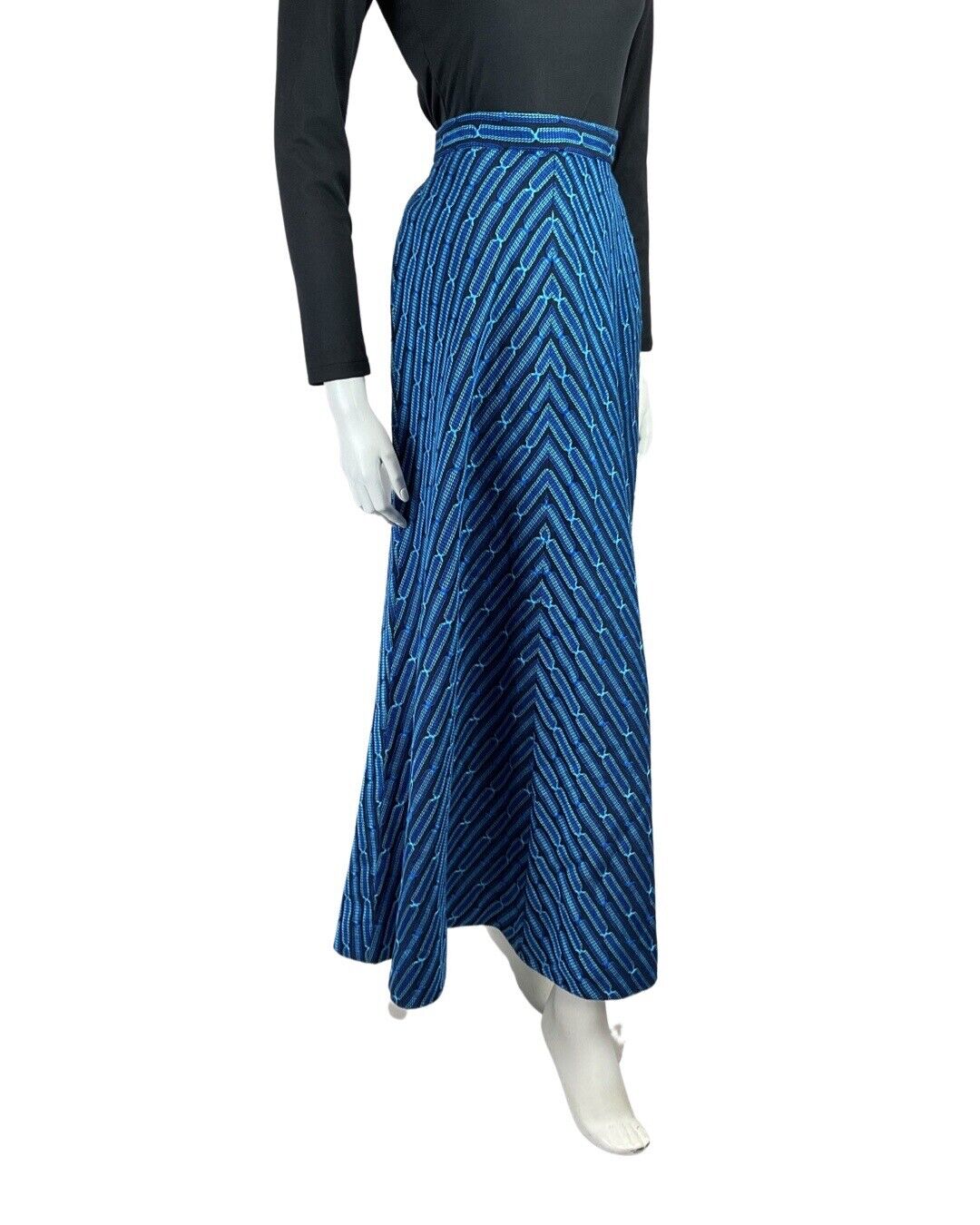 VINTAGE 60s 70s BLUE BLACK WOVEN GEOMETRIC STRIPED FLARED MAXI SKIRT 6