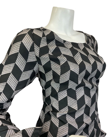 VINTAGE 60s 70s BLACK SILVER LUREX CHEVRON MOD DISCO STUDIO 54 MAXI DRESS 12