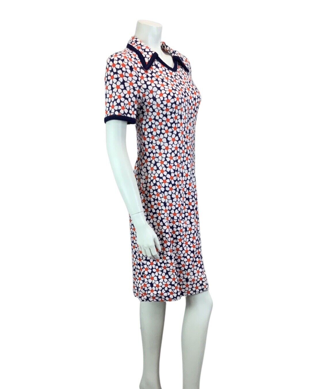 VINTAGE 60s 70s WHITE NAVY BLUE RED FLOWER DAISY MOD DAGGER SHIRT DRESS 8 10