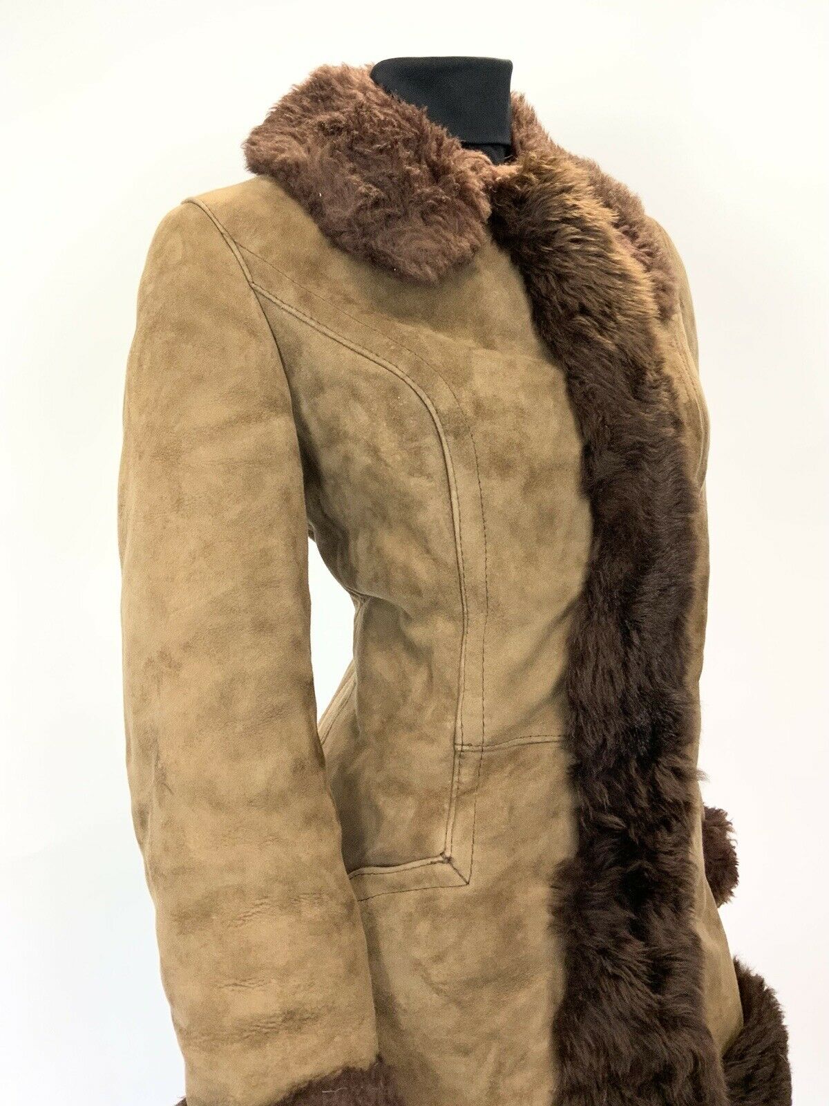 VINTAGE 60s 70s SOFT BROWN SUEDE LEATHER SHEARLING BOHO MOD PENNY LANE COAT 12