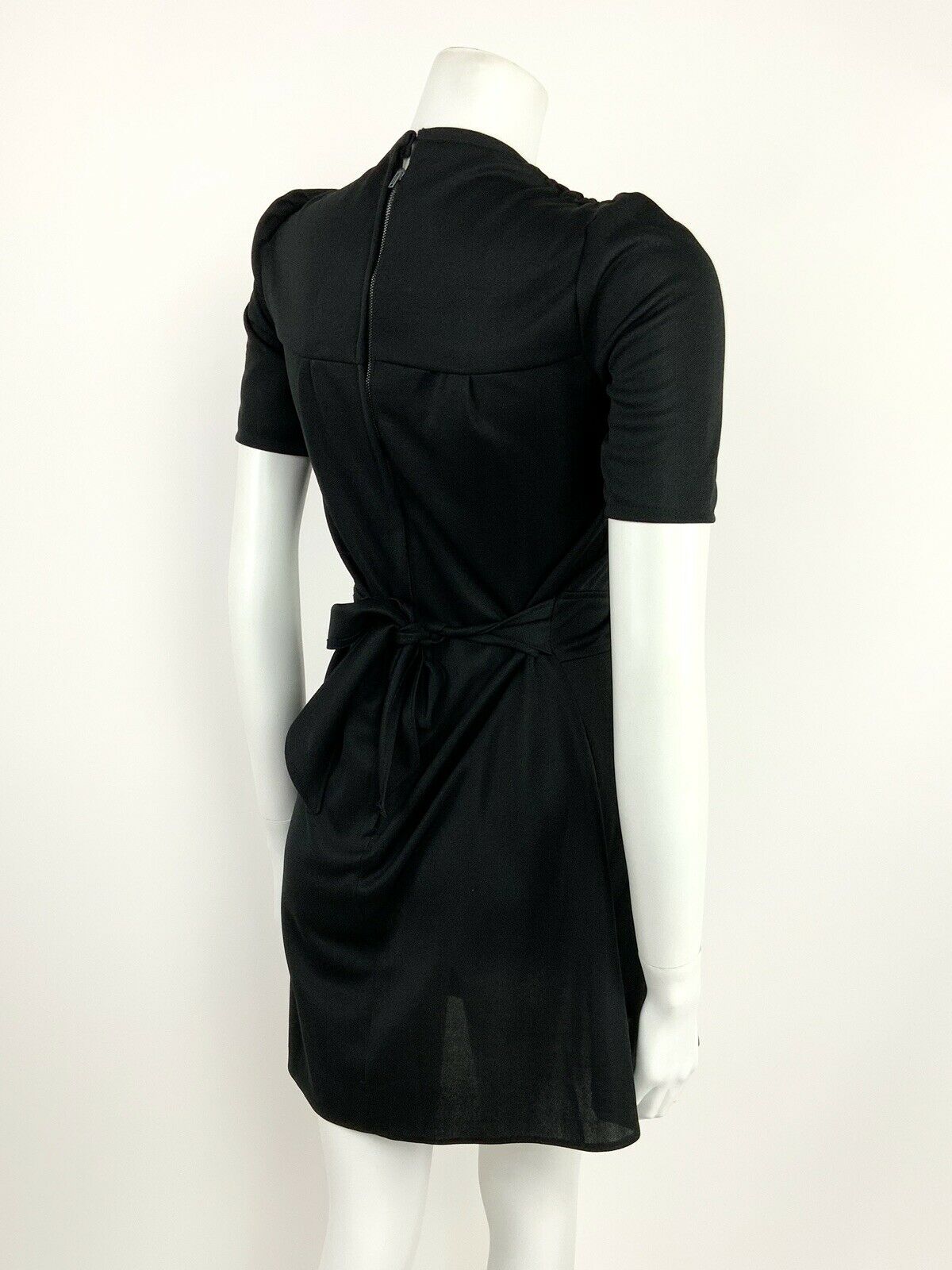 VINTAGE 60s 70s BLACK RUCHED BELTED MOD MINI DRESS 6 8