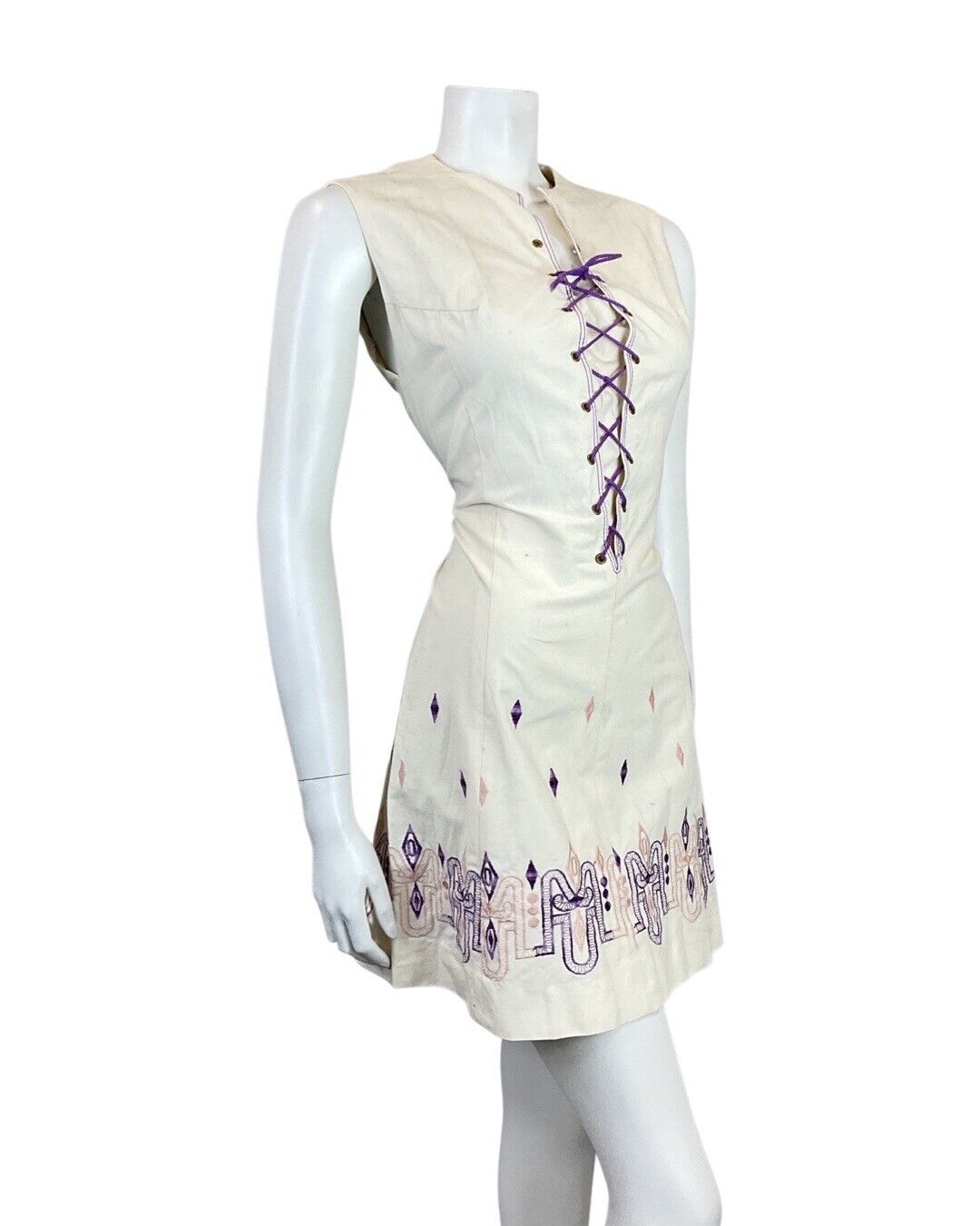 VINTAGE 60s 70s CREAM PURPLE PINK EMBROIDERED LACE-UP MOD BOHO MINI DRESS 10