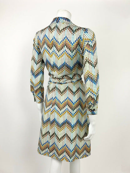 VTG 60s 70s WHITE BROWN BLUE YELLOW CHEVRON GEOMETRIC PLEATED SHIRT DRESS 12 14