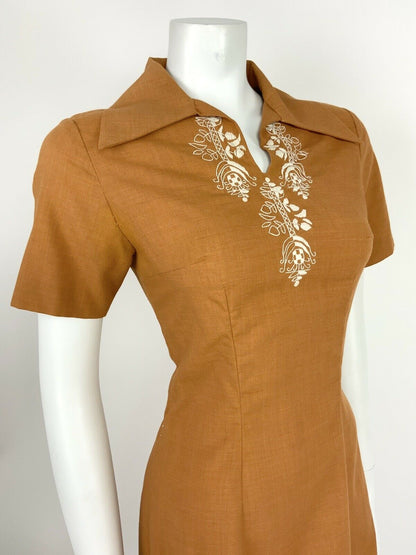 VINTAGE 60s 70s BROWN WHITE FLORAL EMBROIDERED WING COLLAR FOLK DRESS 10