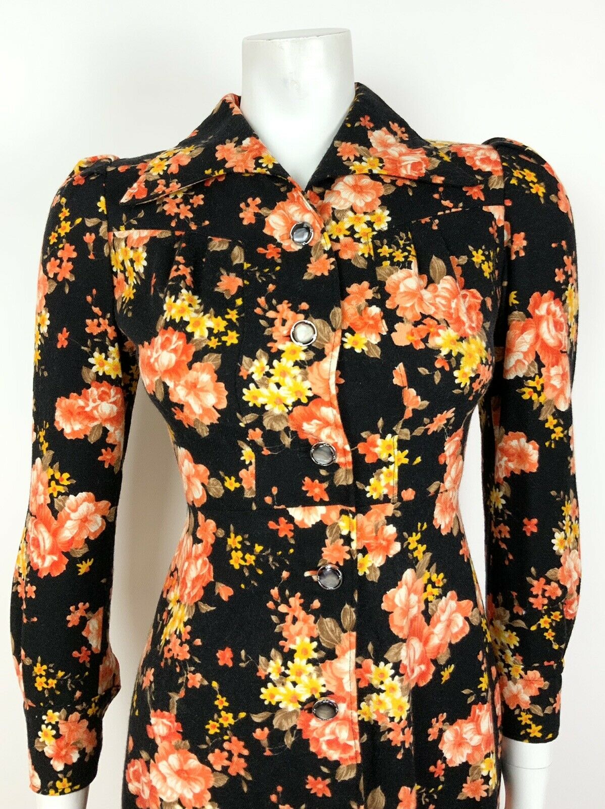 VINTAGE 60s 70s BLACK ORANGE YELLOW BROWN FLORAL WING COLLAR SHIRT DRESS 8