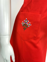 VTG 60s 70s APPLE RED BLUE WHITE FLORAL EMBROIDERY MOD PINAFORE SHIFT DRESS 12