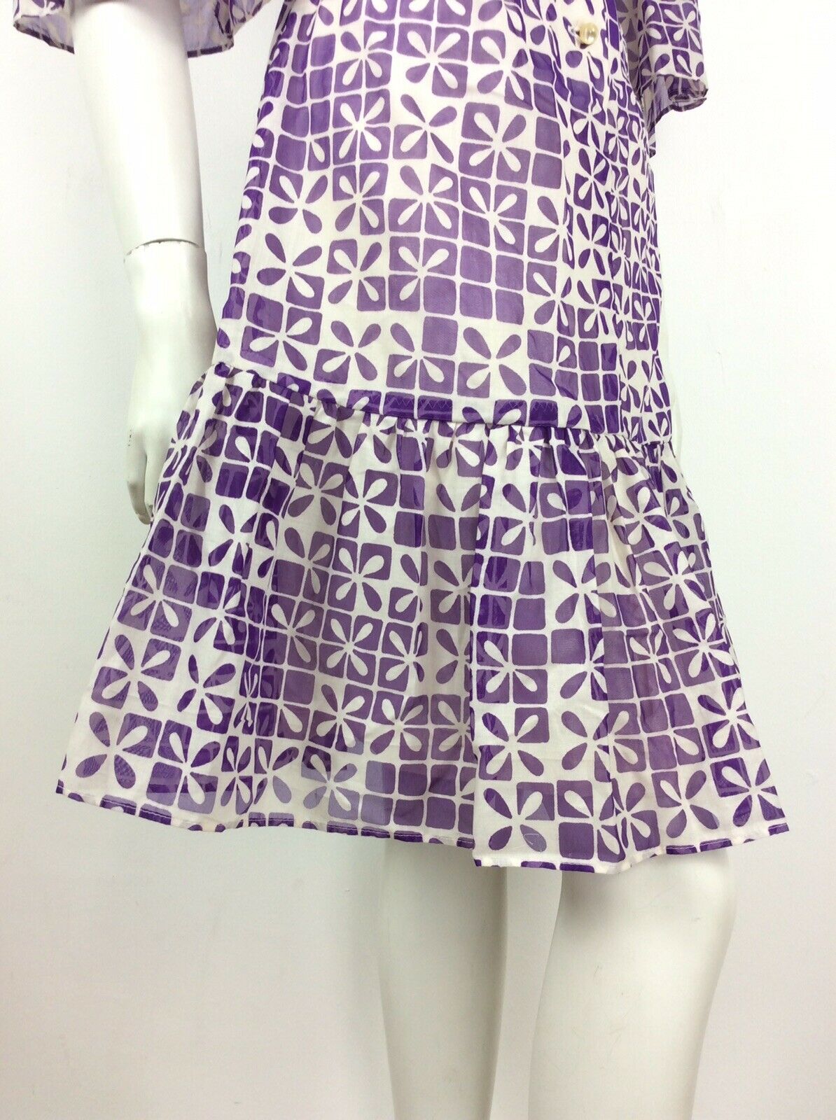 60S 70S VTG WHITE PURPLE GEOMETRIC FLOWER BELL SLEEVE BELT DRESS 12 14