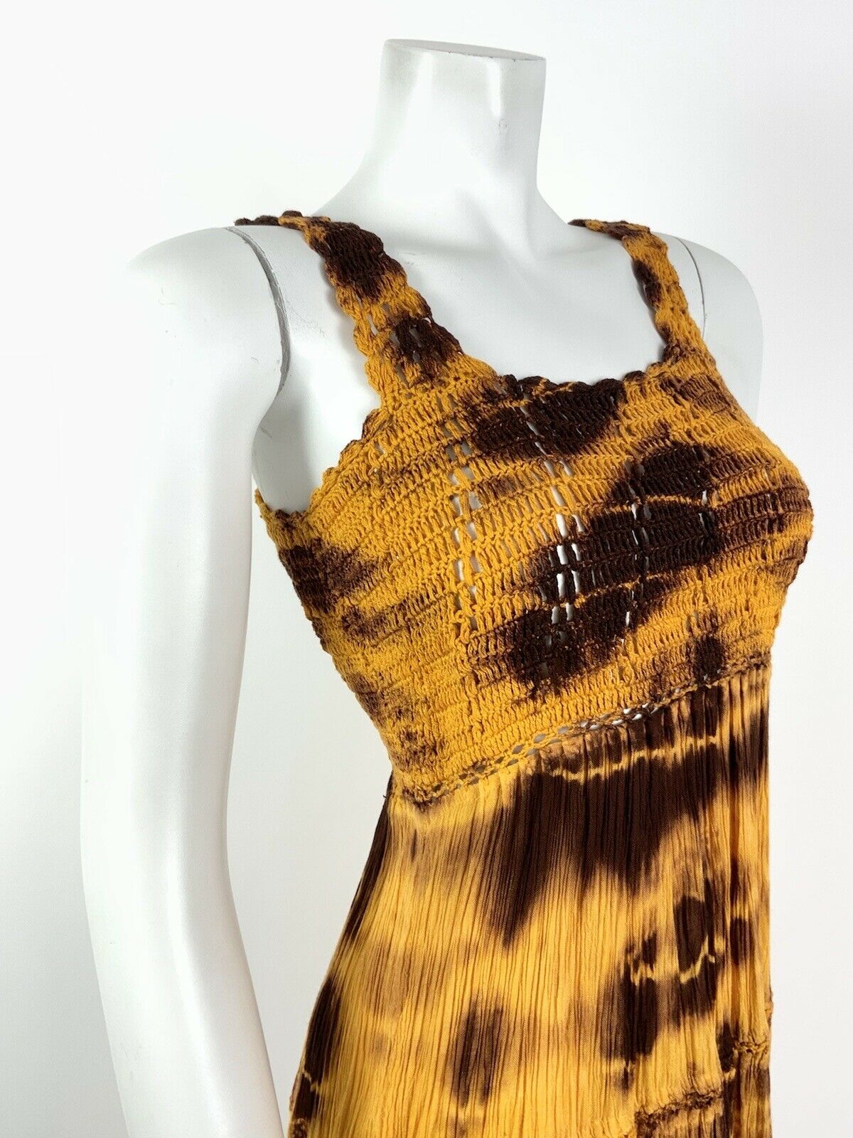 VINTAGE 60s 70s YELLOW BROWN CROCHETED TIE-DYE SUMMER SLEEVELESS BOHO DRESS 8