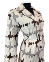 VINTAGE 60s 70s STYLE CREAM BROWN ABSTRACT DOGTOOTH BELTED MOD MIDI COAT 14 16