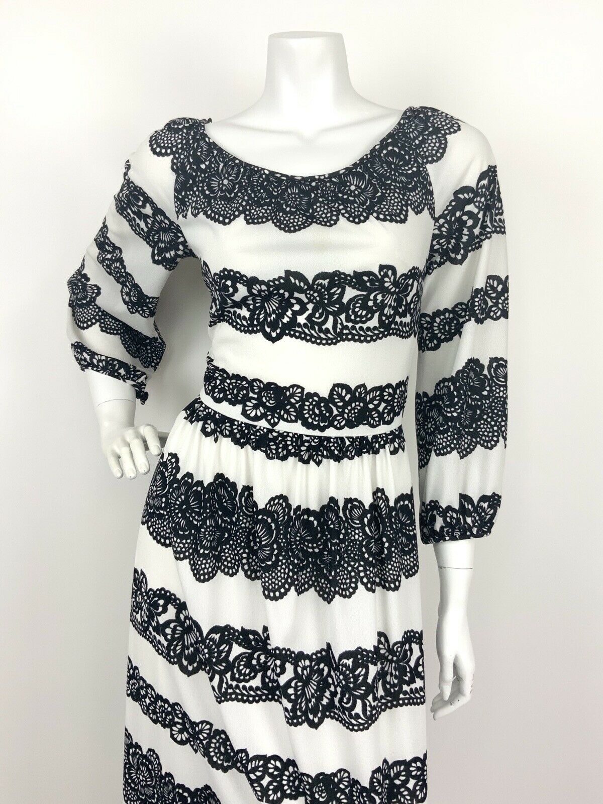 VINTAGE 70s WHITE BLACK STRIPED FLORAL LACE SUMMER MAXI DRESS 12