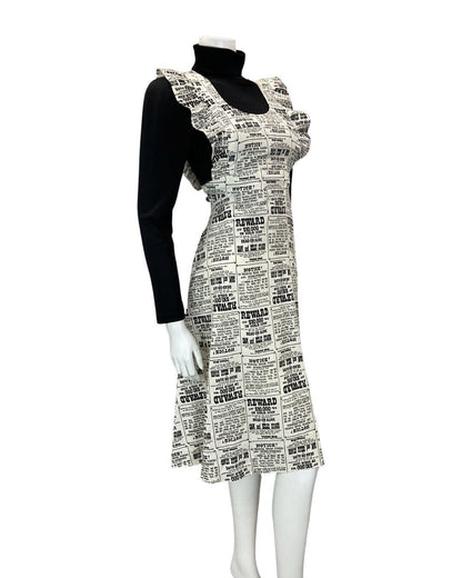 VINTAGE 60s 70s WHITE BLACK NEWSPAPER WANTED POSTER APRON PINAFORE DRESS 10 12