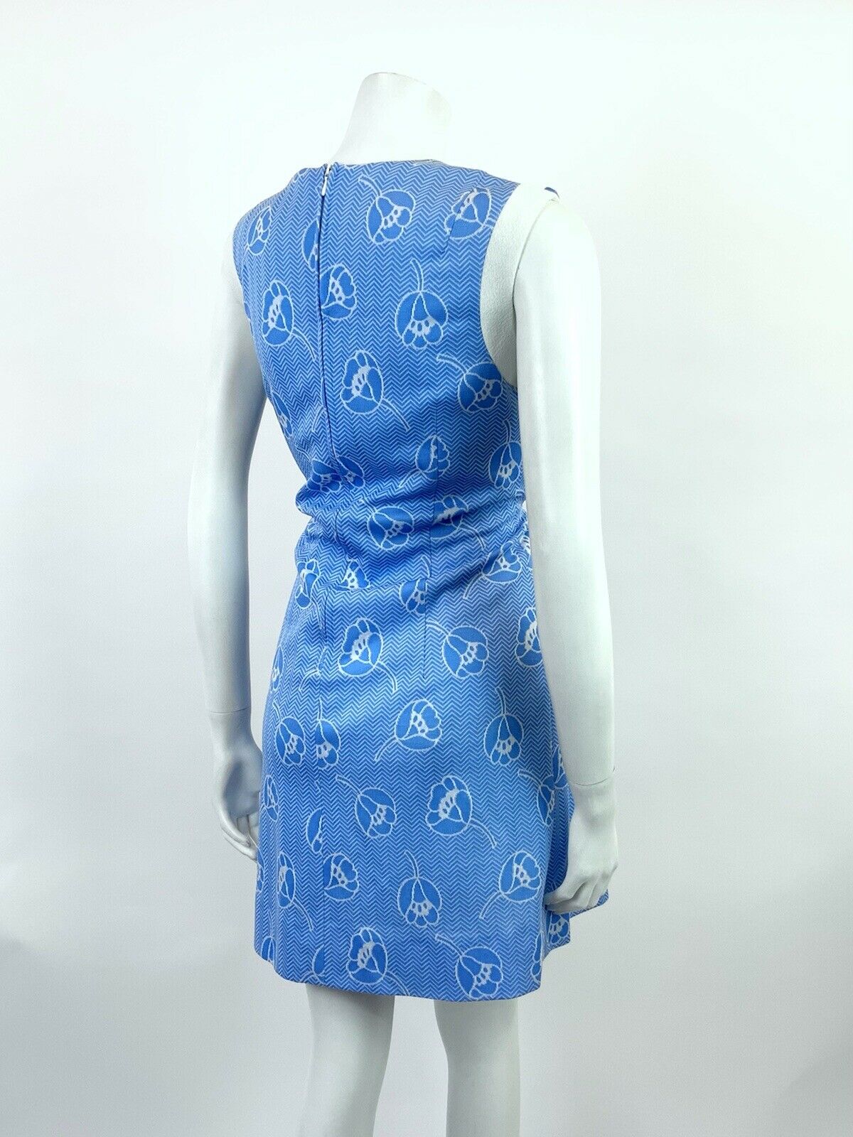 VTG 60s 70s BLUE WHITE ZIG ZAG CHEVRON FLORAL SLEEVELESS MOD MINI DRESS 12 14