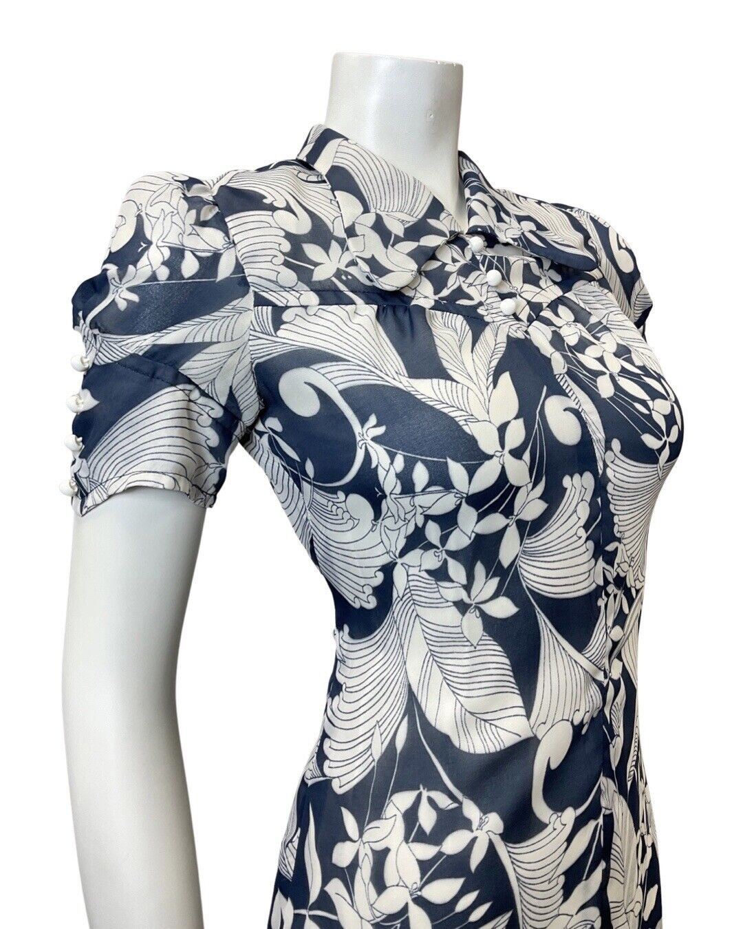 VINTAGE 60s 70s BLUE WHITE FLORAL LEAFY BEAGLE COLLAR MOD MINI DRESS 8 10