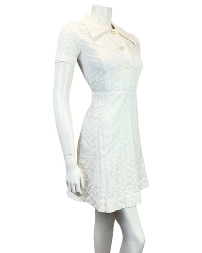 VINTAGE 60s 70s WHITE EMBROIDERED CUT-WORK DAGGER COLLAR MOD SHIRT DRESS 6 8