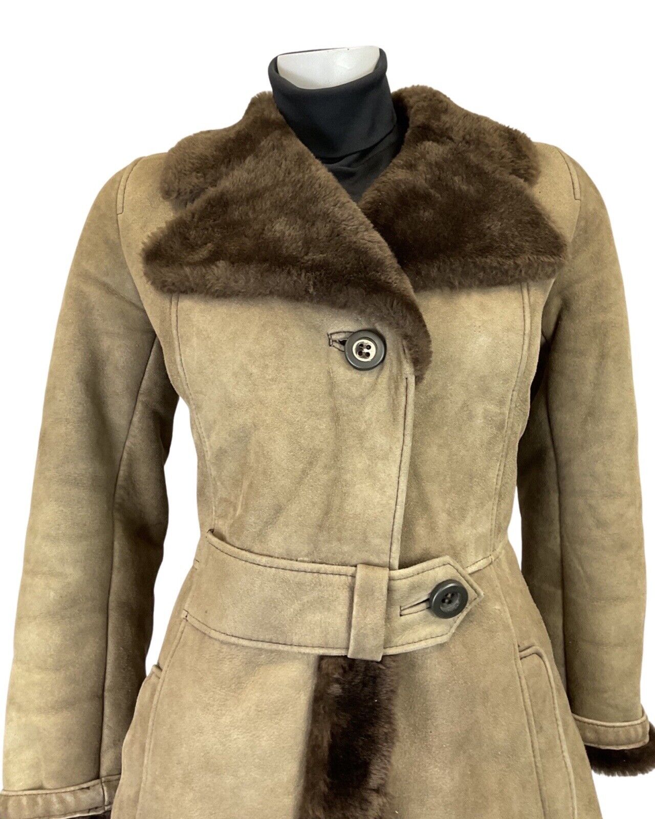 VINTAGE 60s 70s PEANUT BROWN SUEDE LEATHER BOHO MOD SHEARLING PRINCESS COAT 10