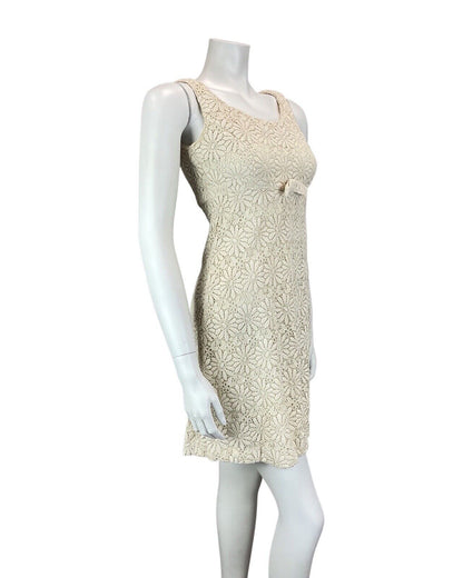 VINTAGE 60s 70s CREAM DAISY FLORAL LACE SCOOP NECK MOD EMPIRE MINI DRESS 6